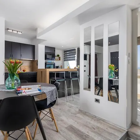 Apartment Lux Sky View